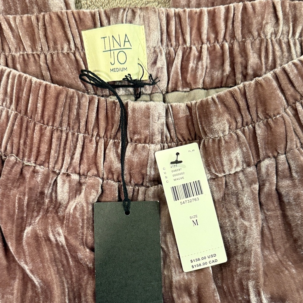 Anthropologie Mauve Crushed Velvet Wide Leg Pants - Picture 2 of 4